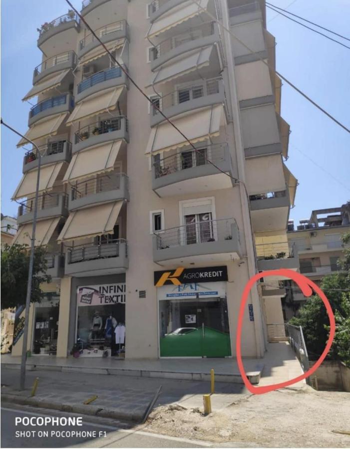 Seafront Apartment Sarandë Exteriör bild